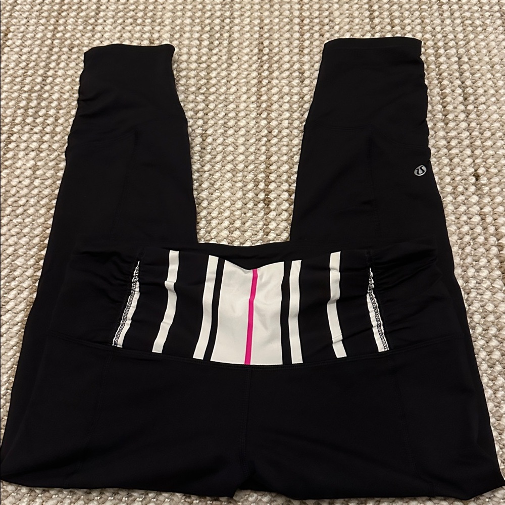 Lululemon crop striped waist band